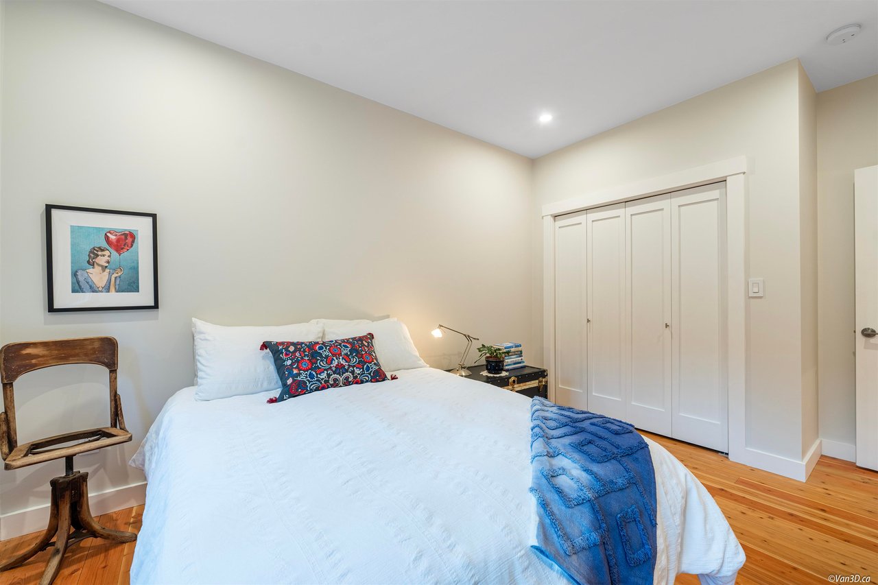 731 Grafton Rd