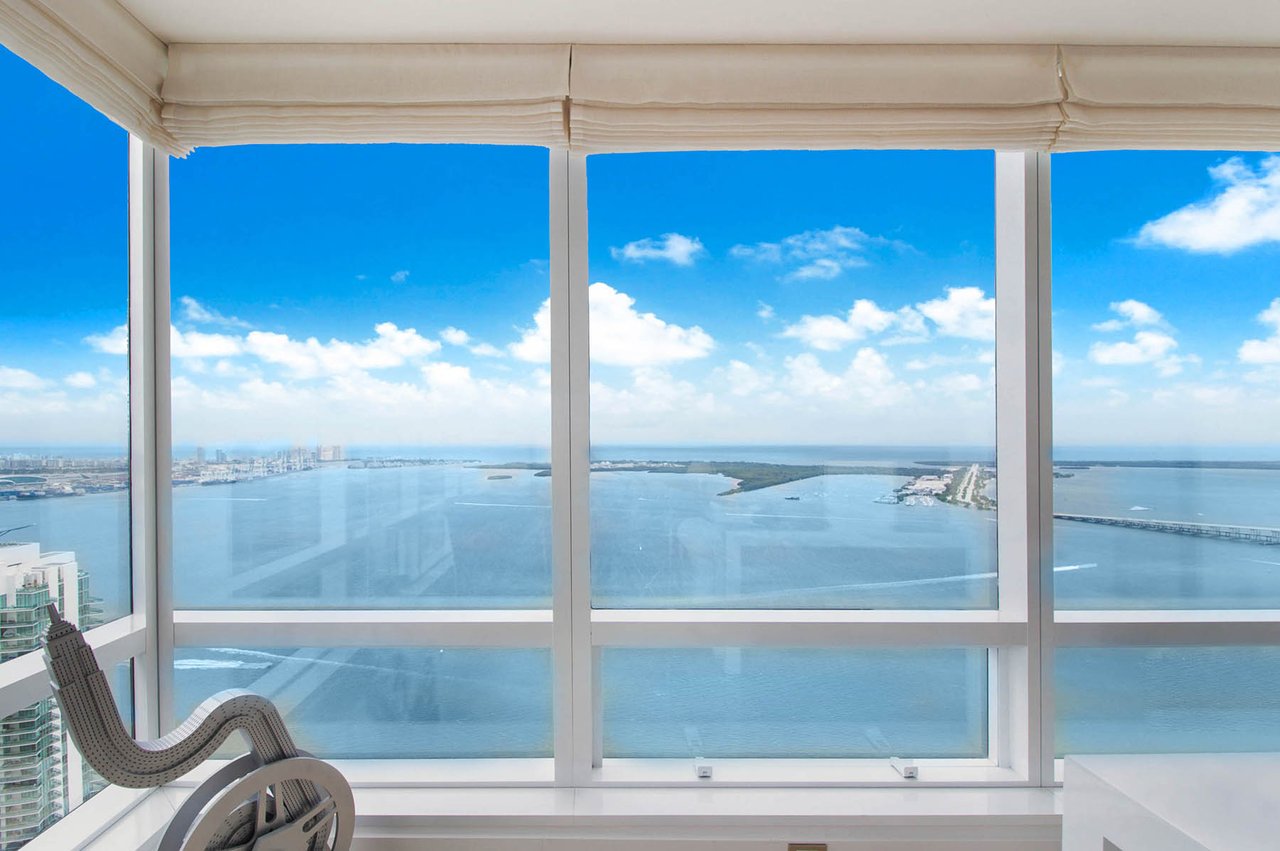 1425 Brickell Avenue Unit: 58E