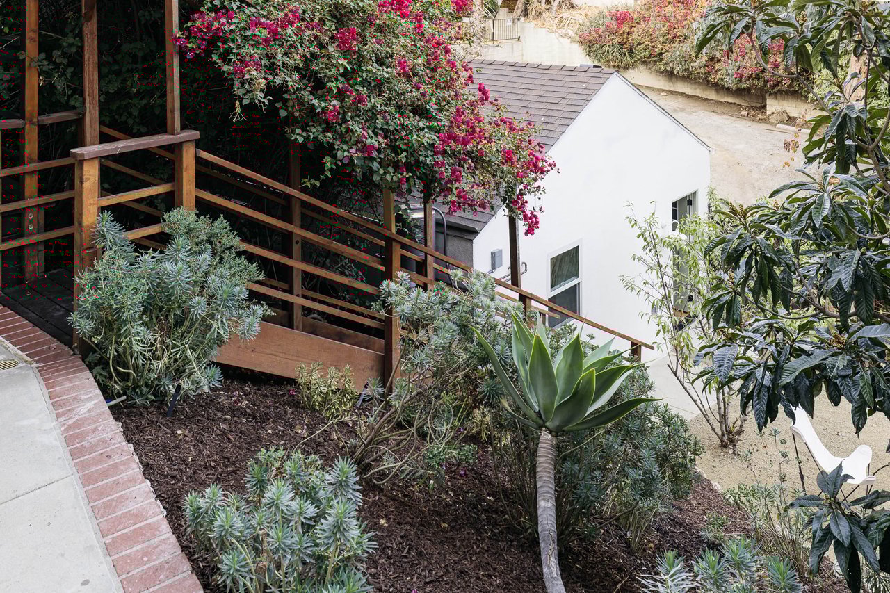 A Designer Done Traditional in Silver Lake 