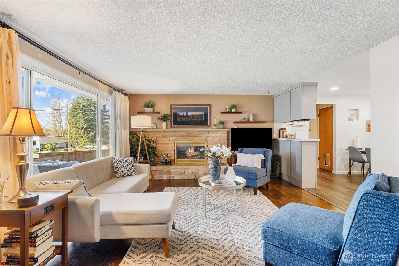 17103 44th Ave