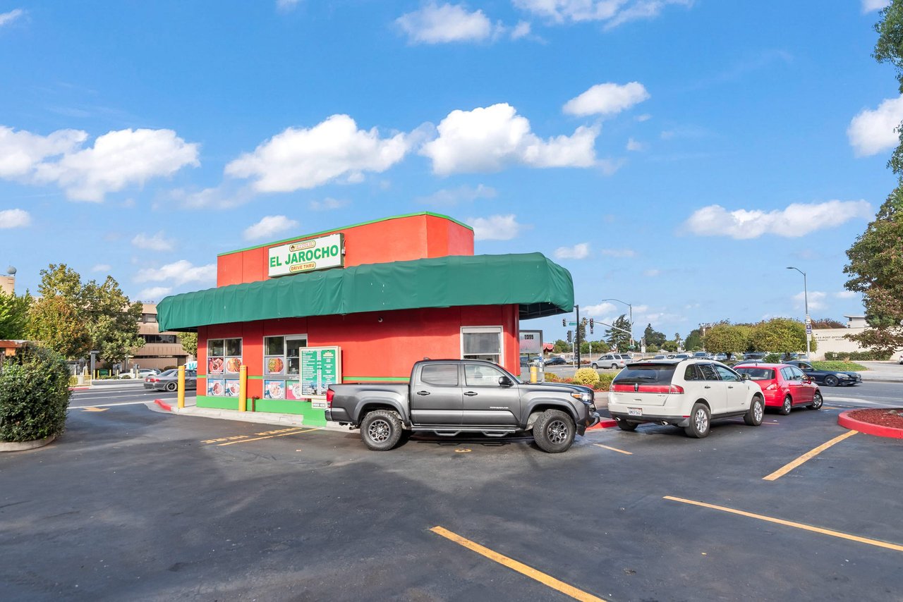 Rare Restaurant Drive-Thru NNN Leased Investment