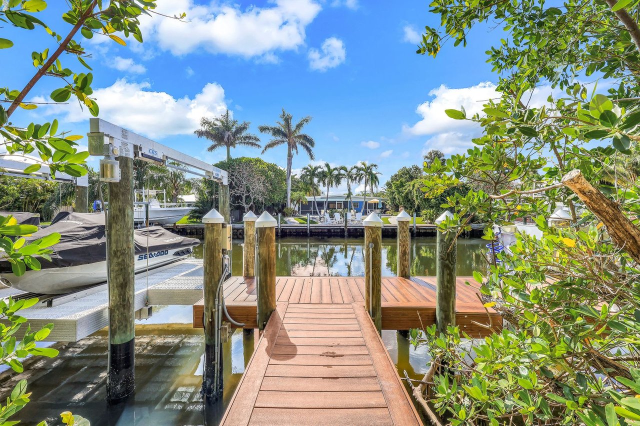 241 Willow Ave, Anna Maria, Florida, 34216