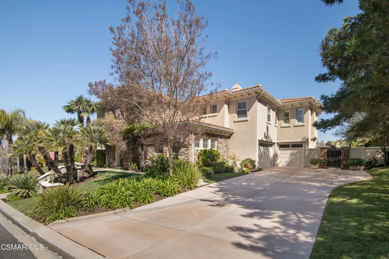 1994 Hathaway Ave. Westlake Village 