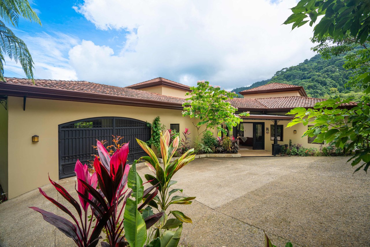 Multi-Home Luxury Estate, With Jungle, Mountain And Ocean Views, Private Waterfalls And Orchards On 71 Acres In Gated Community!