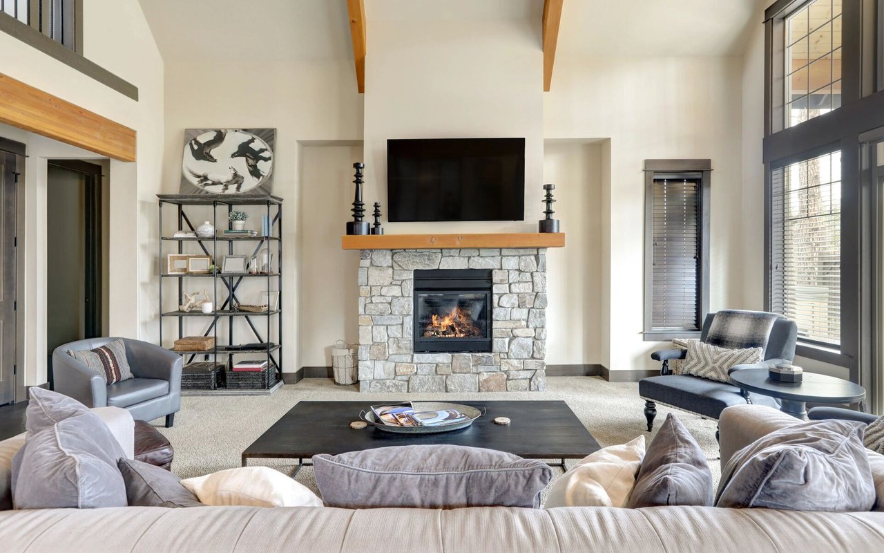 How to Leverage Real Estate to Build Wealth | Buying a Home