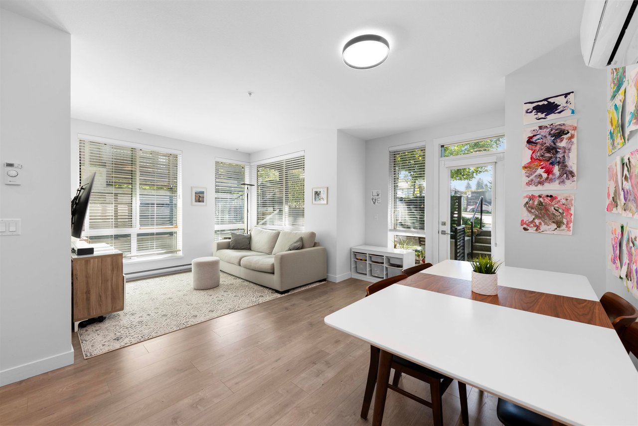 105-707 Como Lake Ave