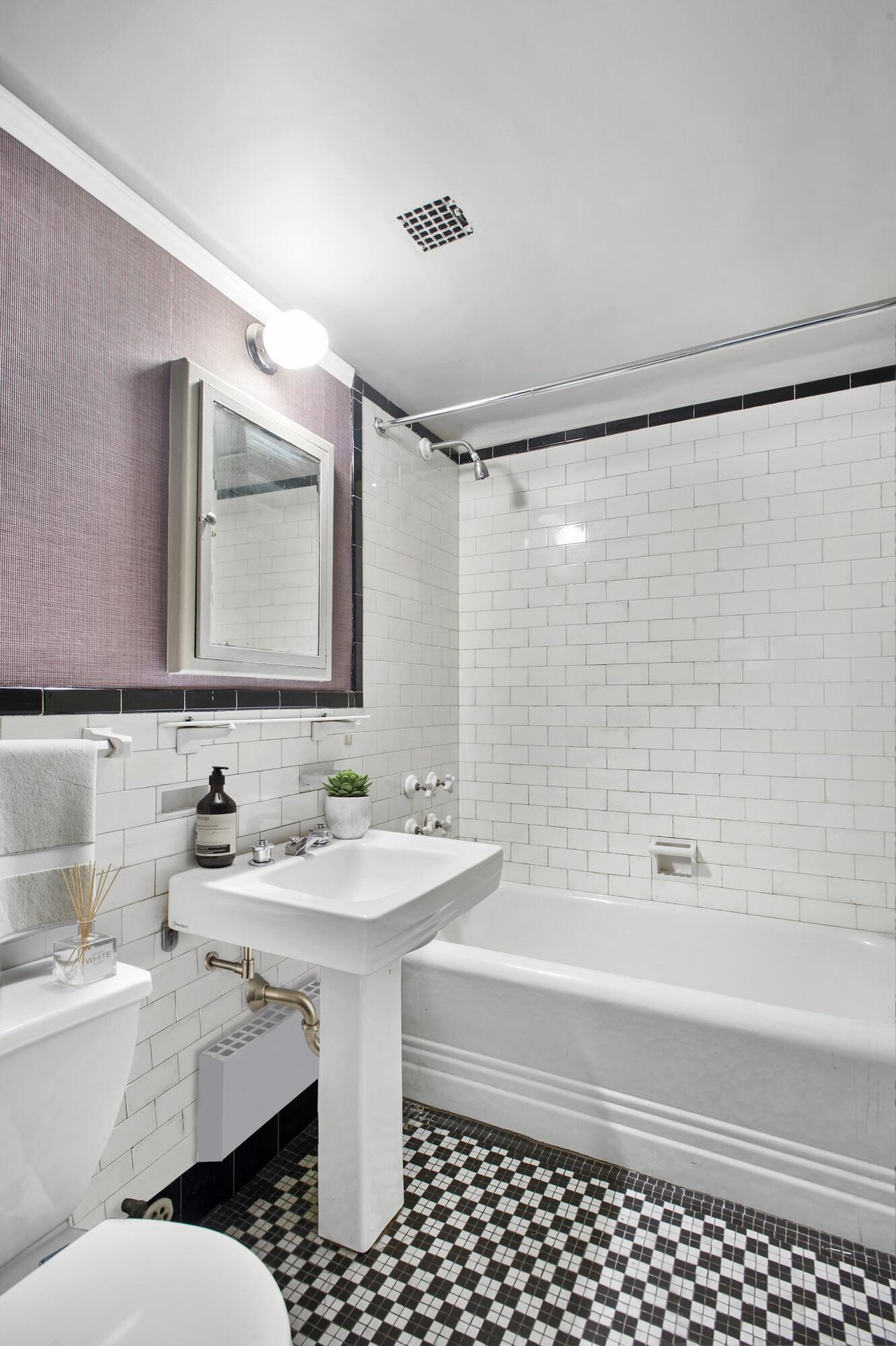 333 West 56th Street, Apt 1-D