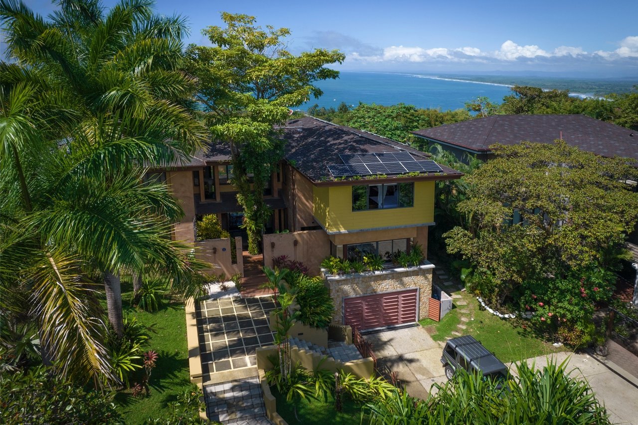 Oceanview Infinity Pool Estate, Manuel Antonio, Puntarenas