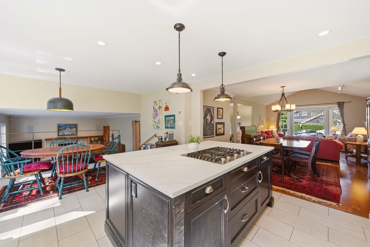 4575 Cliffmont Rd