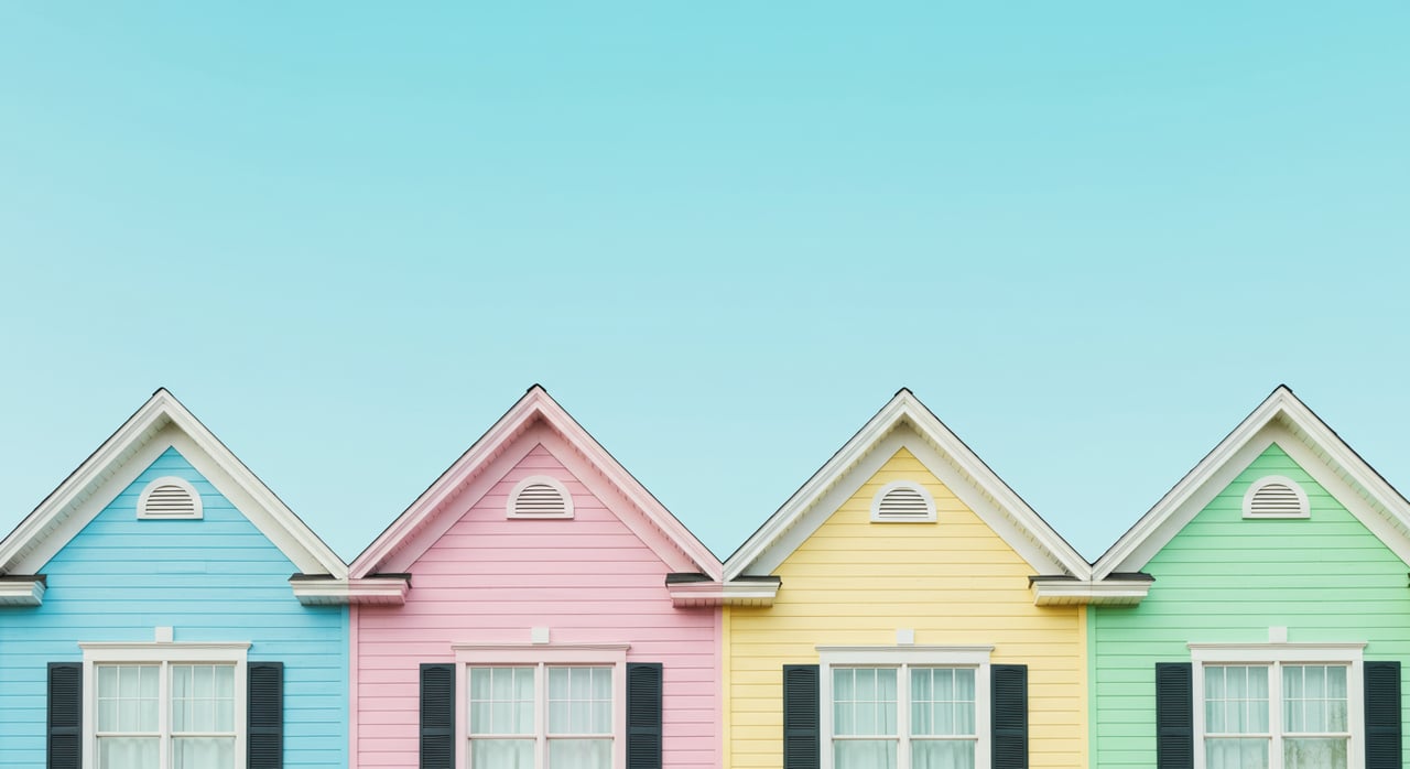 Move-Up vs. Second Home: Which One Is Right For You?