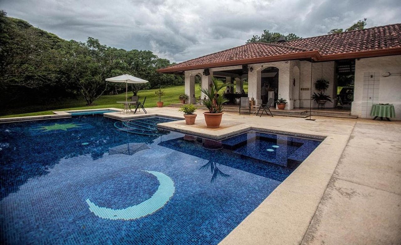 Fruit Tree Farm with Pool, Alajuela