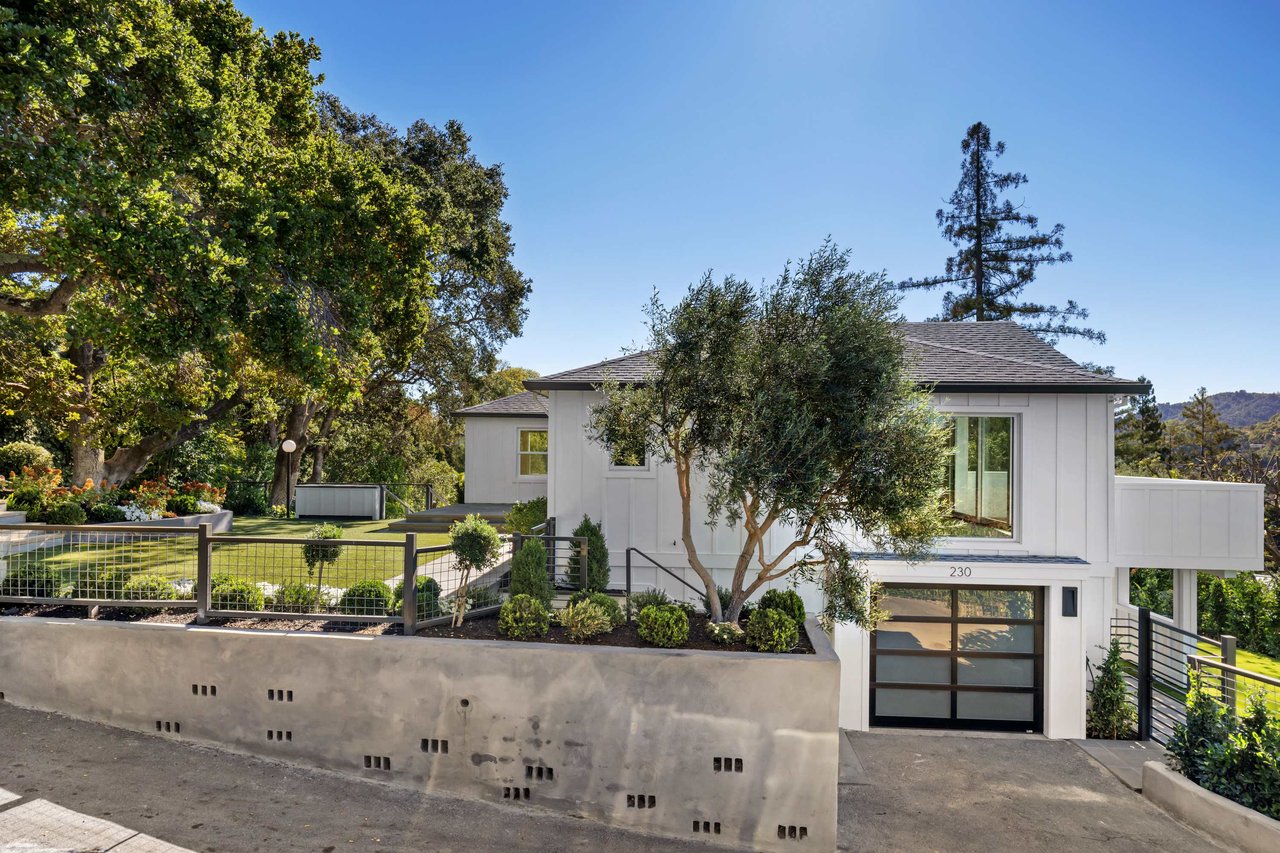 Exceptional Contemporary Renovation
