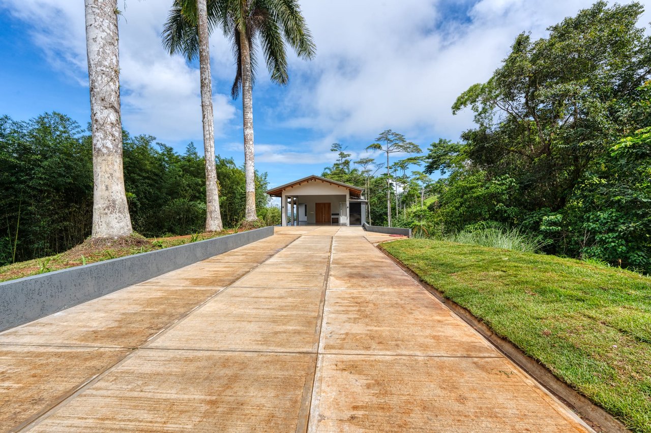 Waterfall, 3 Bedroom Ocean View Dream Home