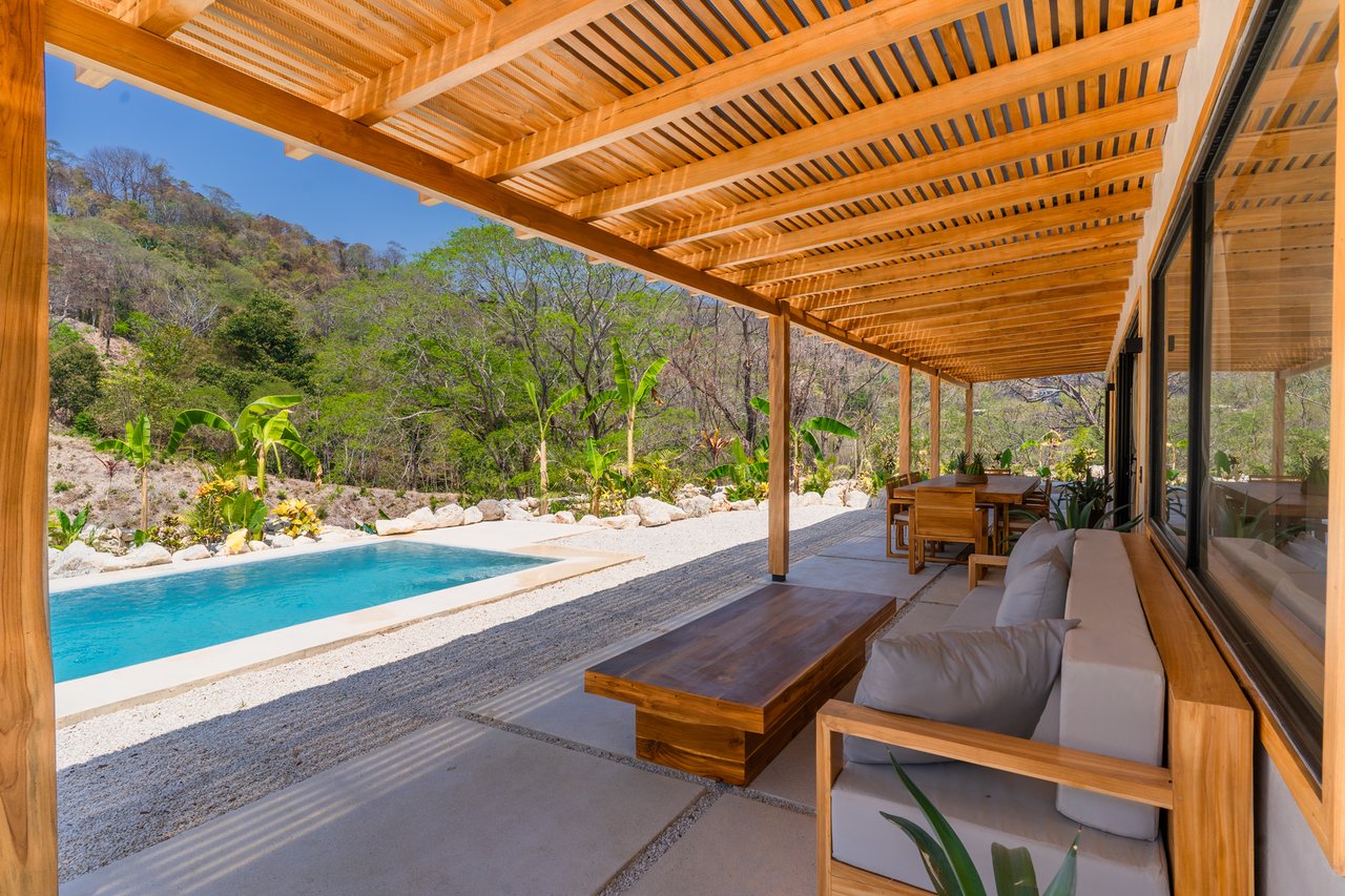 Modern Sunset View Villa, Santa Teresa, Puntarenas