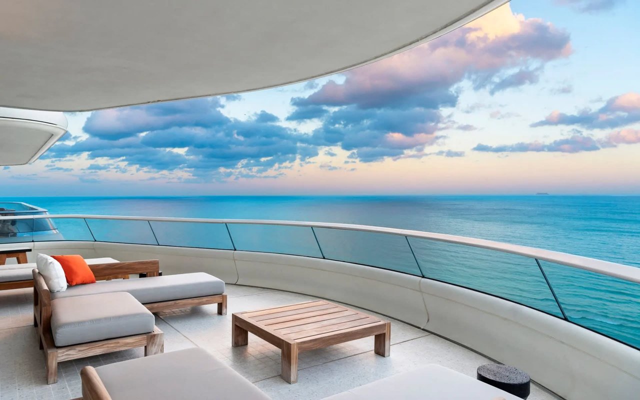 Faena House