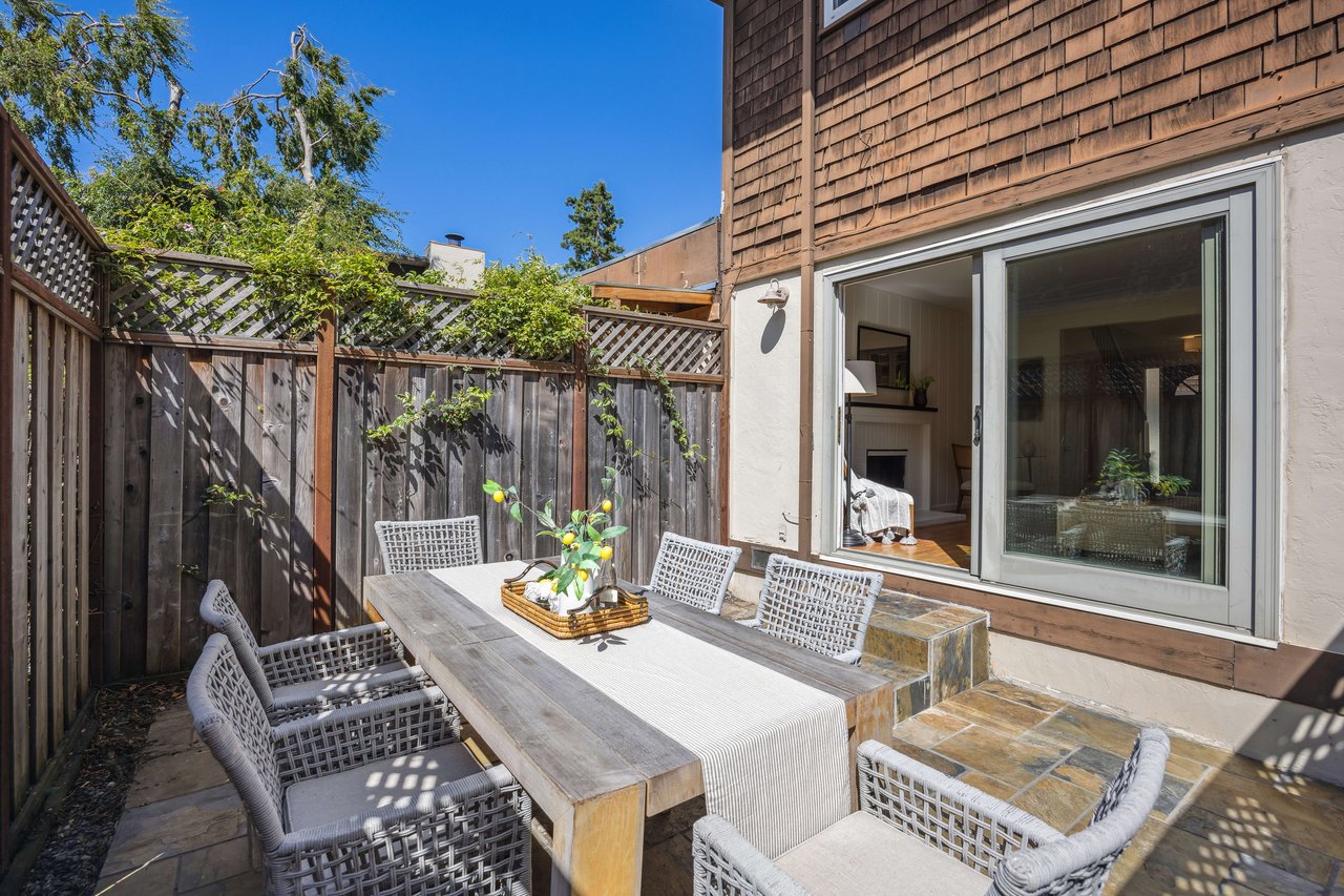 Sunny Townhome in Corte Madera
