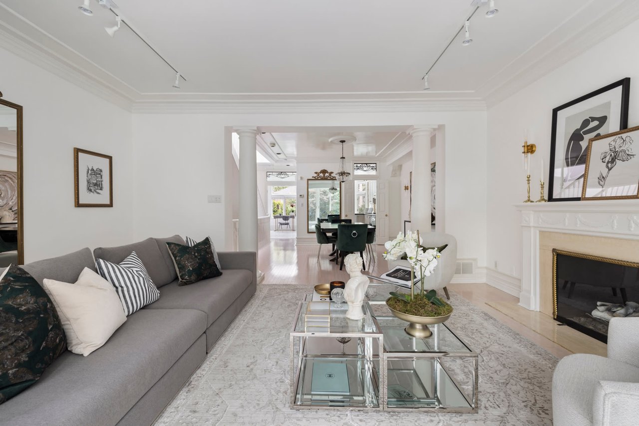 25 Gormley Ave