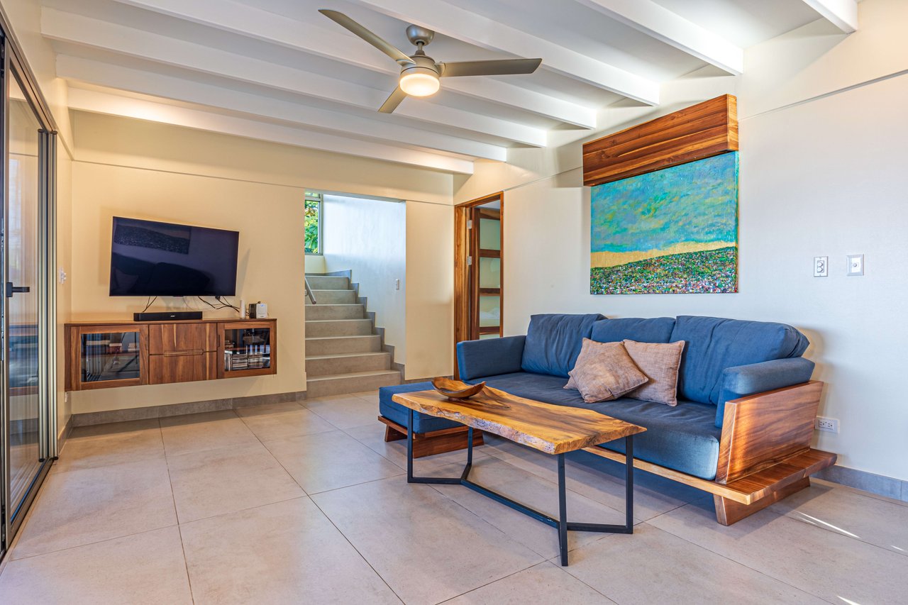 Jaw Dropping Sunset Views , With Easy Access, Private Casa Bella