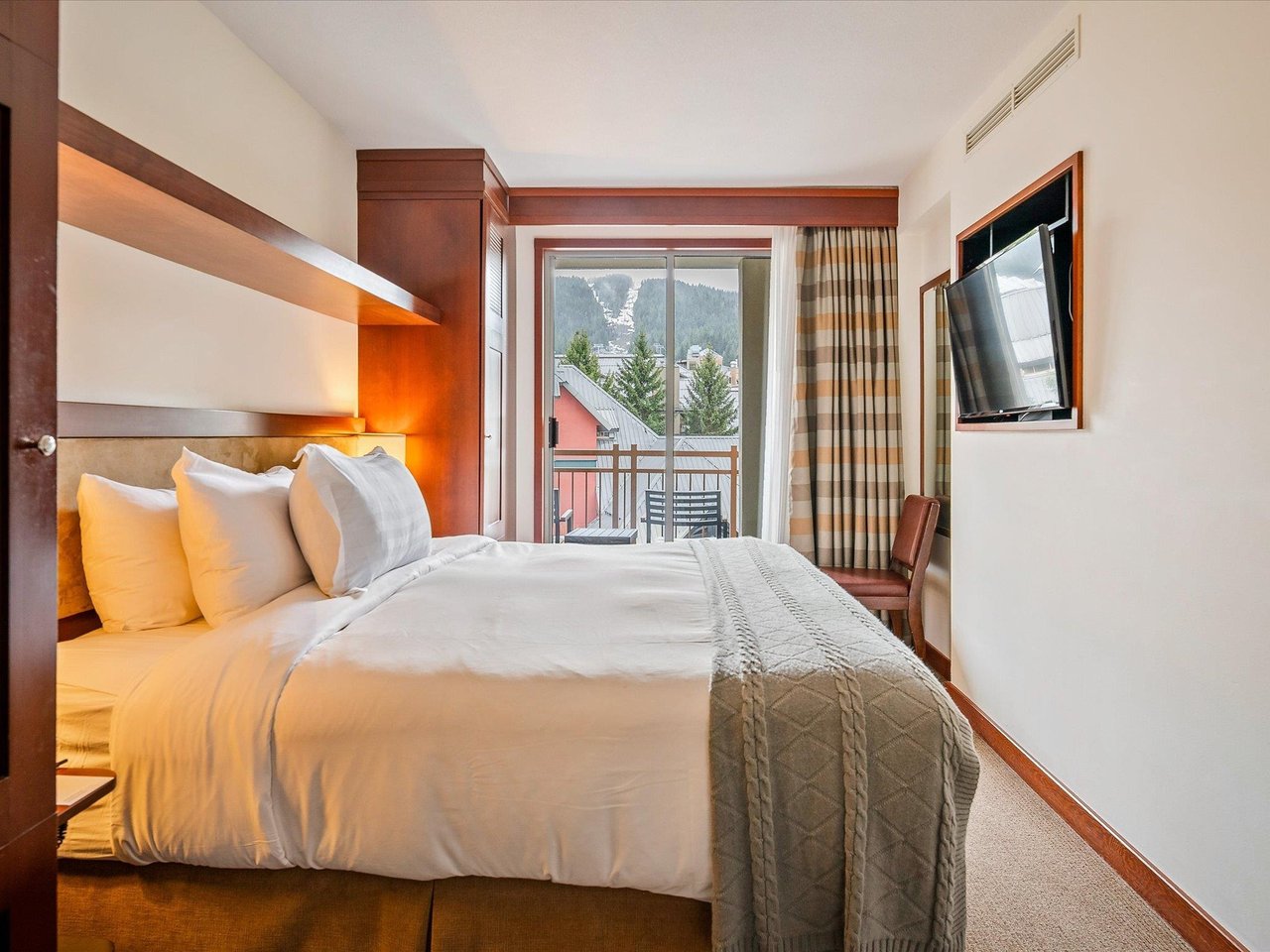 5515-4299 Blackcomb Way, Whistler