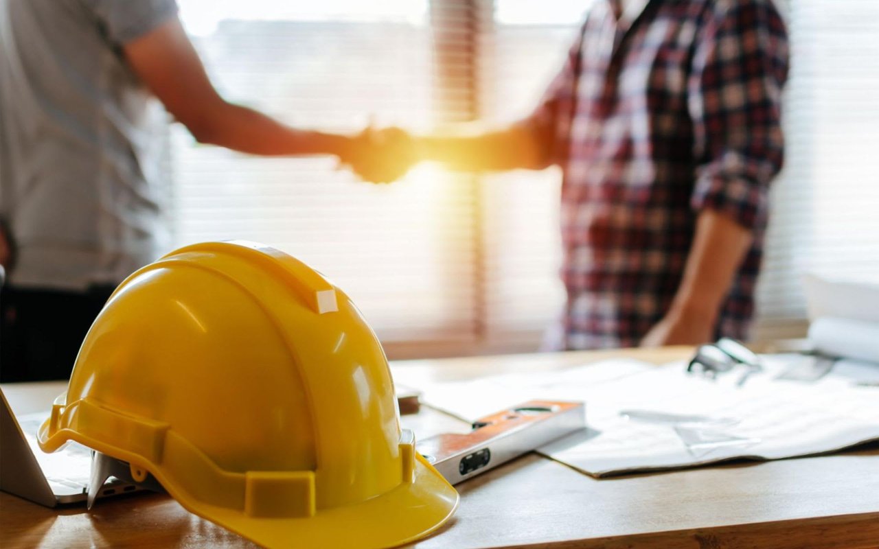 8 Tips For Hiring A Remodeling Contractor