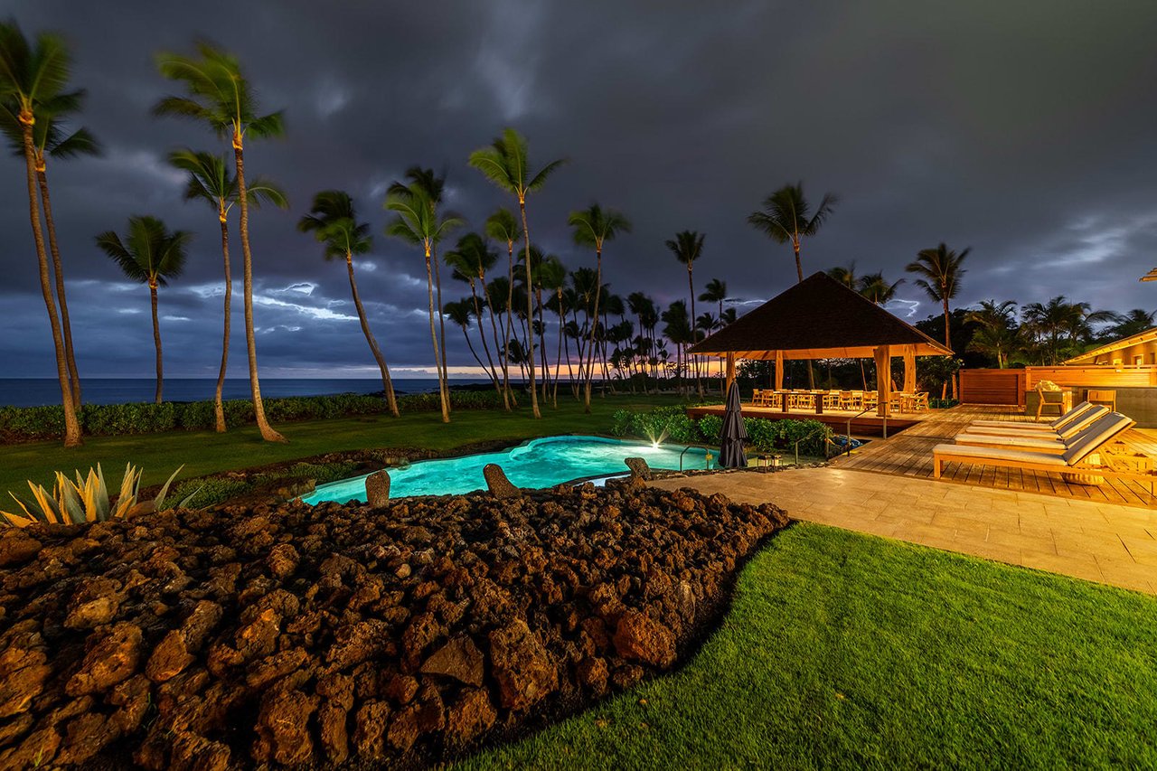 Royal Lanihau Estate