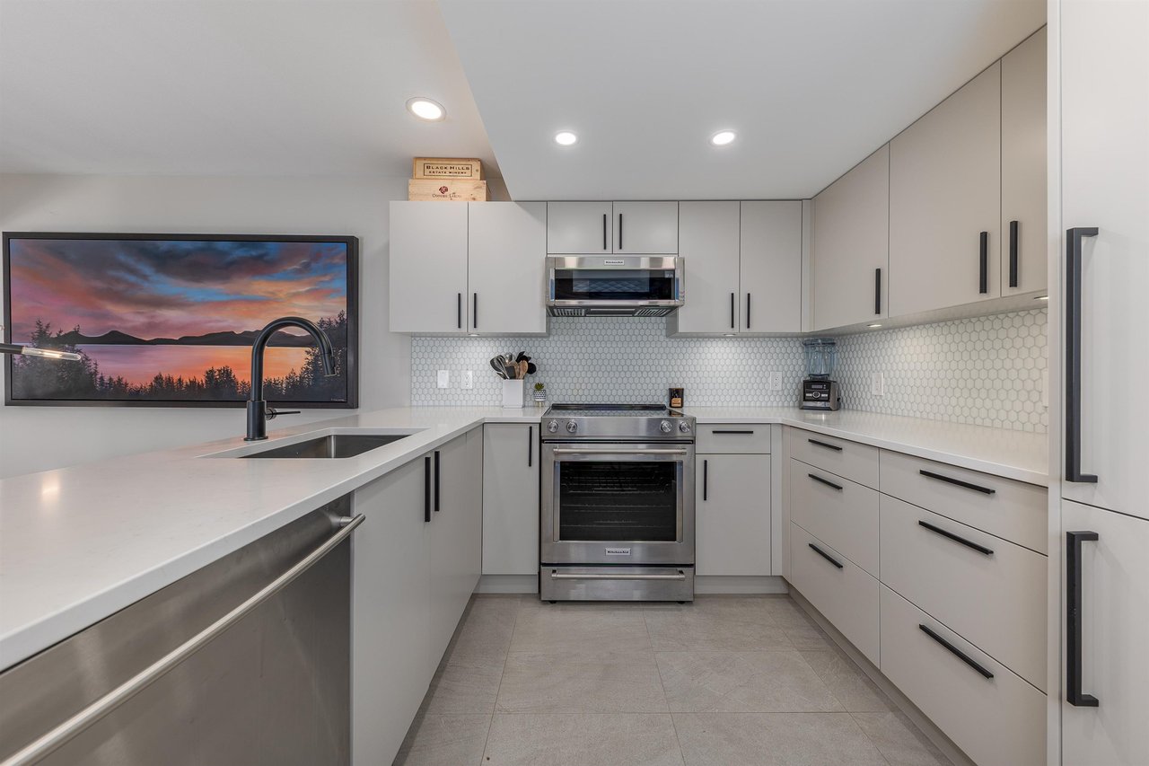 65-6127 Eagle Ridge Cres