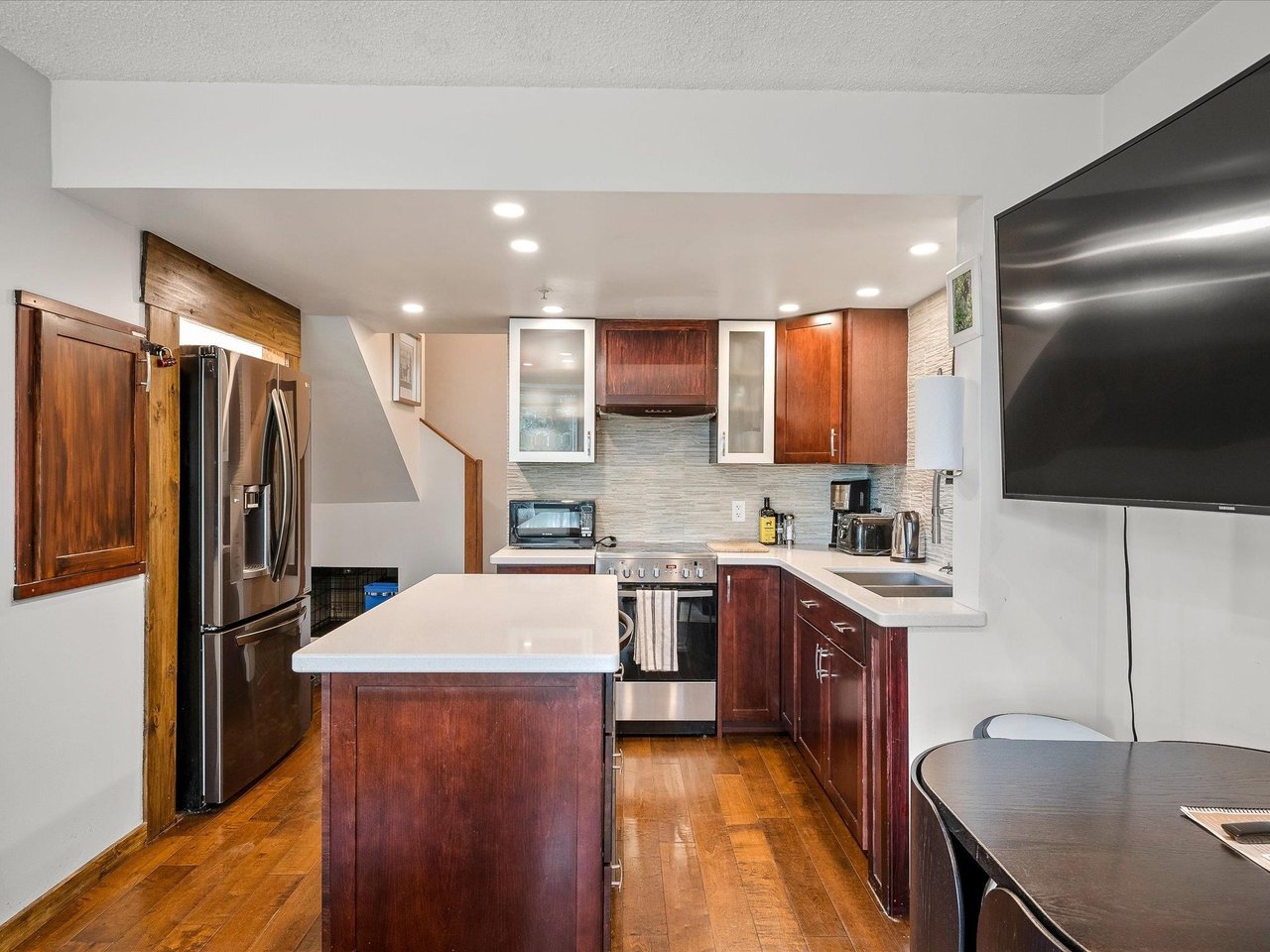 17-2101 Whistler Rd