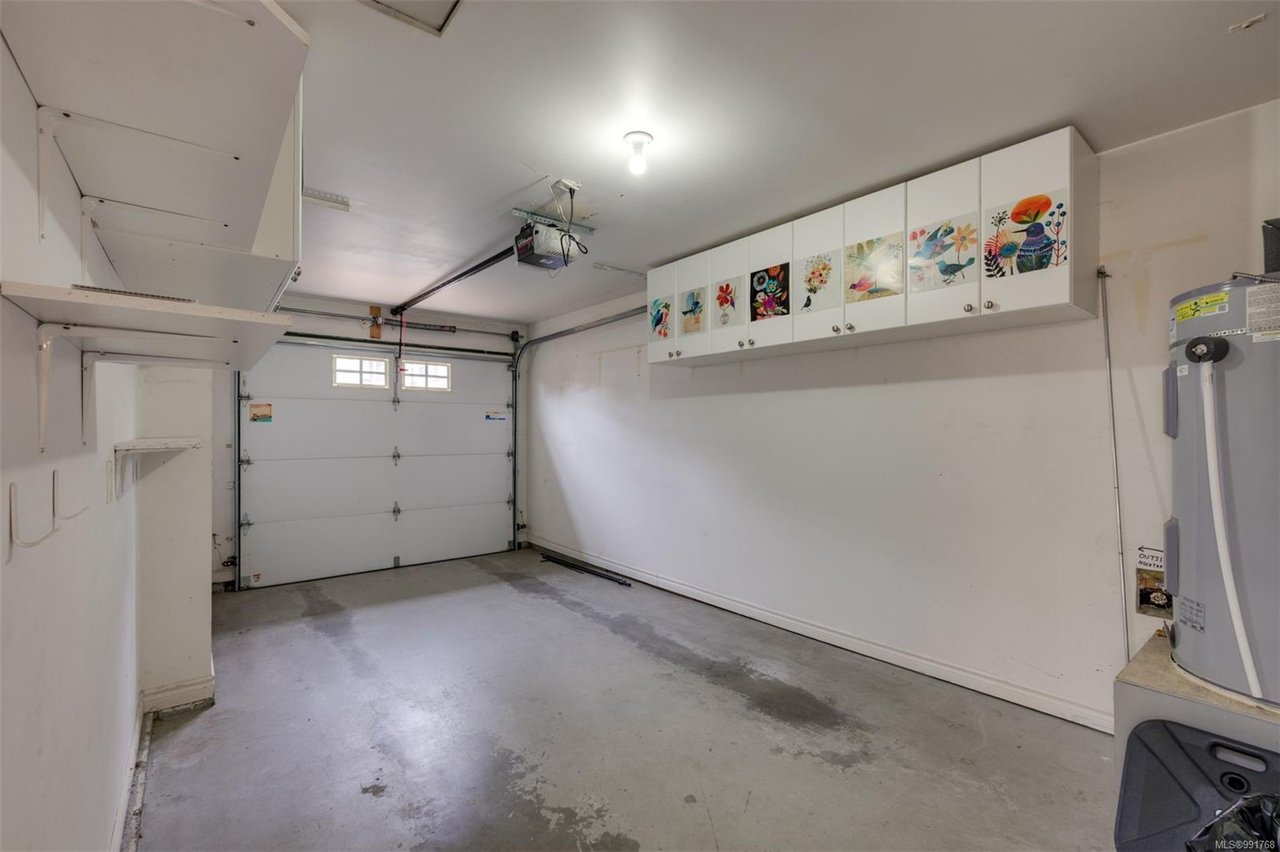 32-108 Aldersmith Pl
