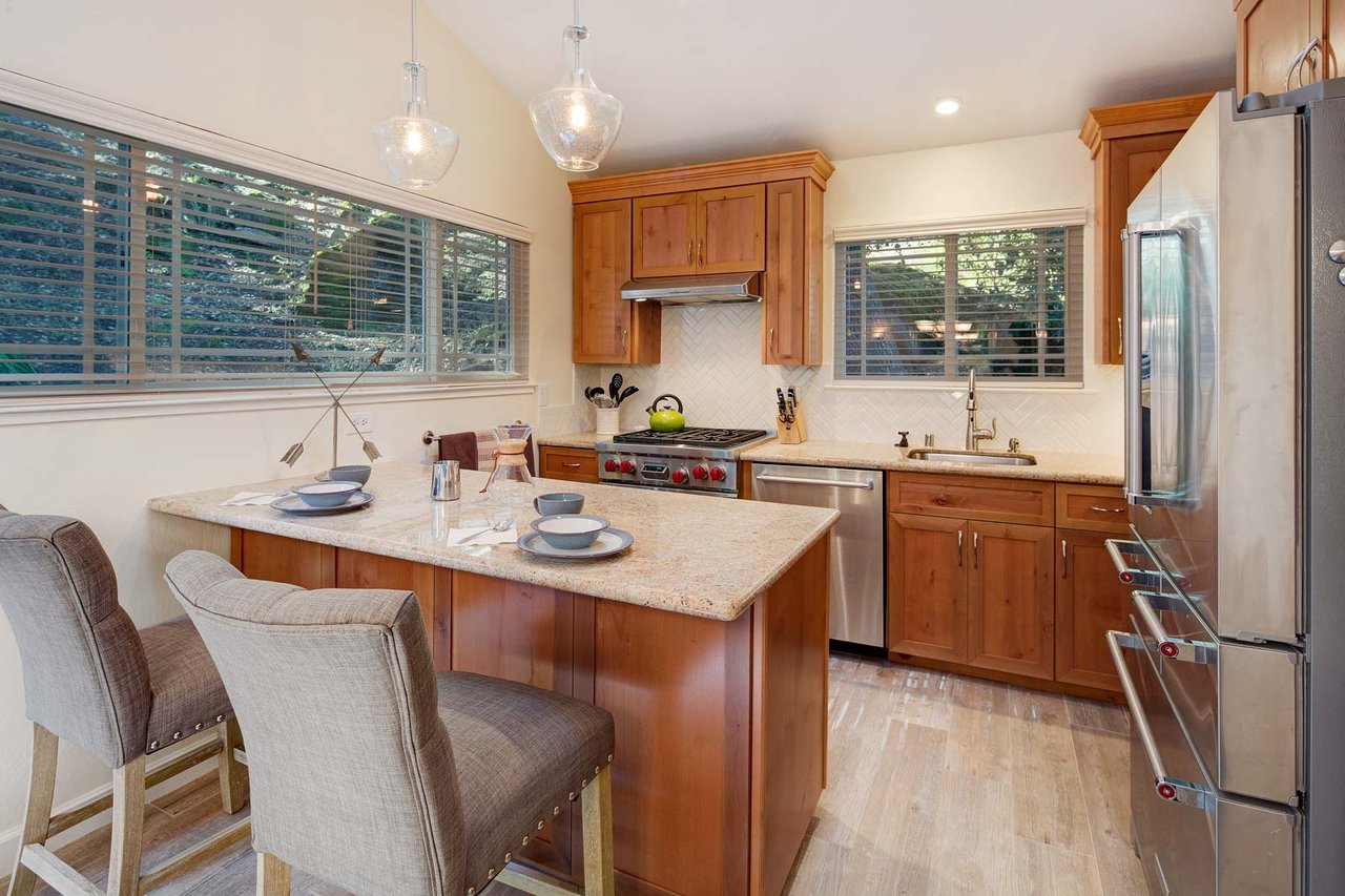 45 Miwok Drive, San Anselmo