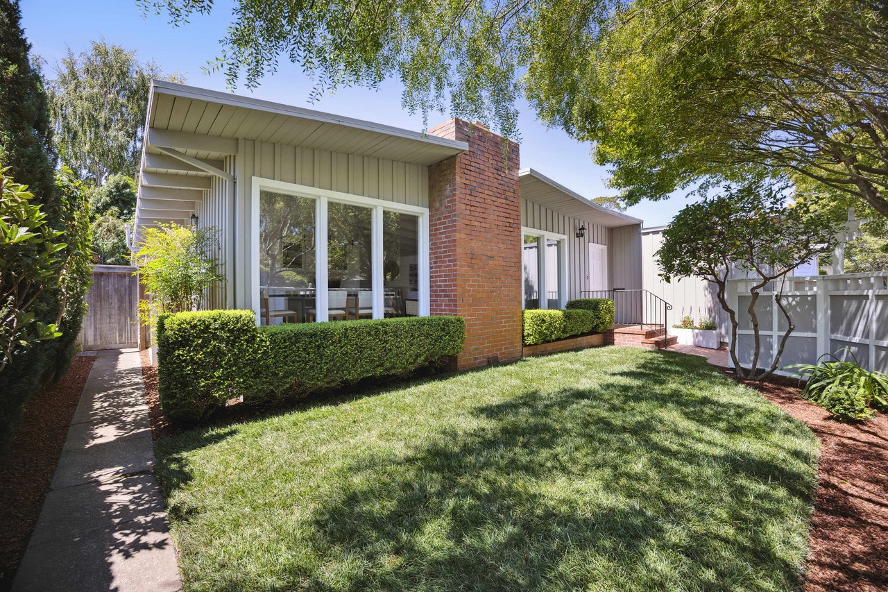 Charming Single Level Home on the Belvedere 'Flats'