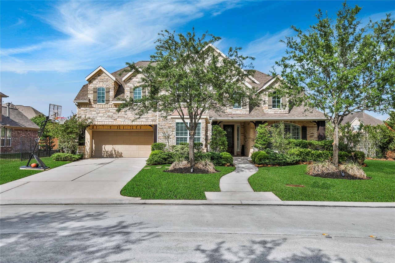 6706 Auburn Mills Drive