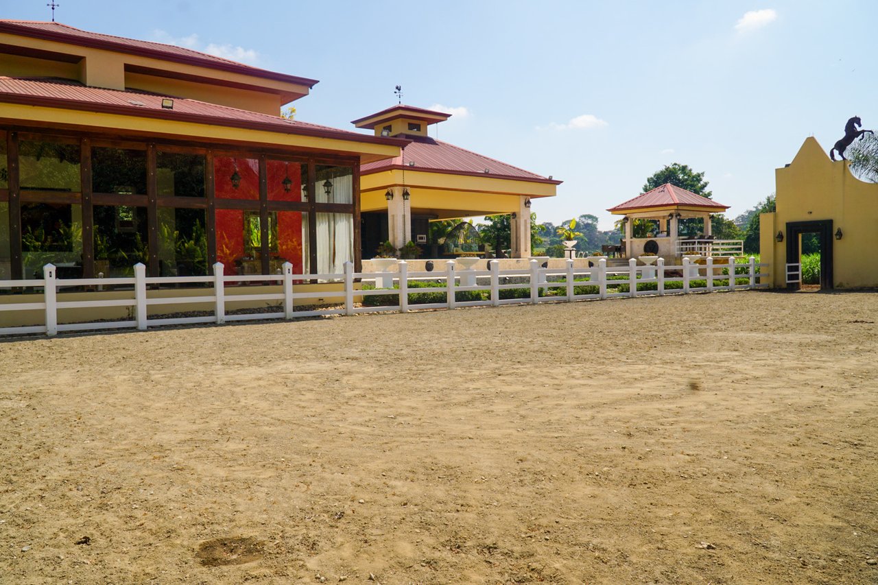 Equestrian Country Estate, Perez Zeledon, San Jose