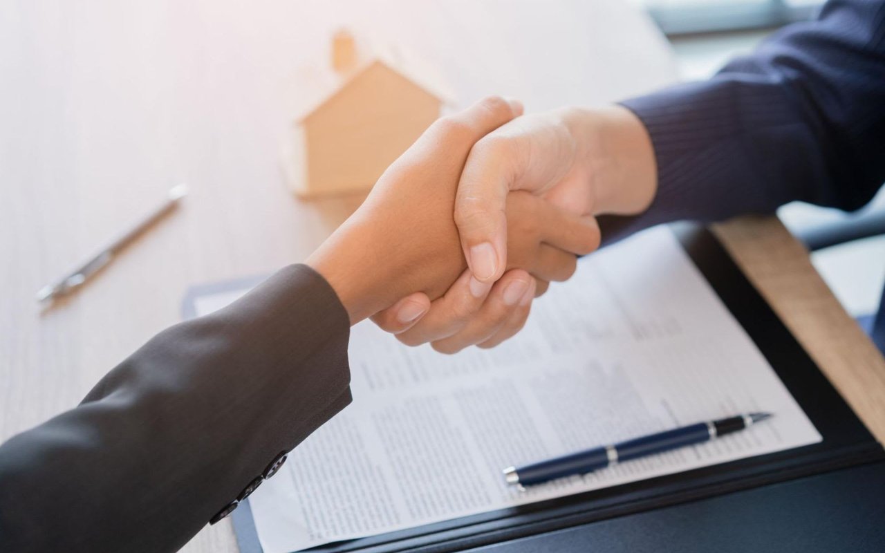 7 Real Estate Negotiation Strategies From An Expert