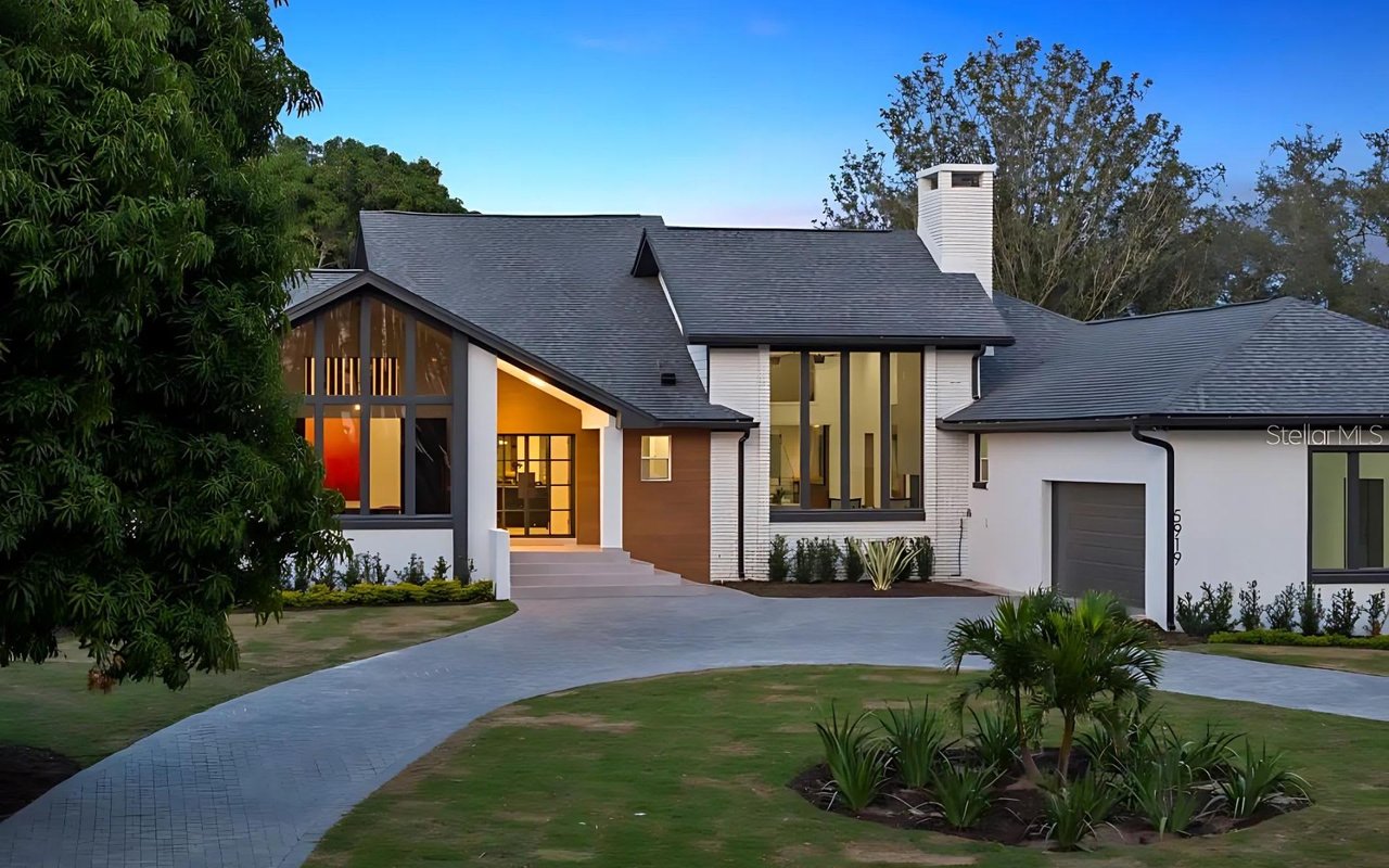 How to Buy a Luxury Home in Orlando