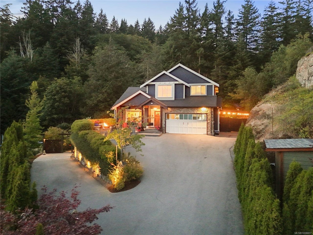 630 Granrose Terr, Colwood