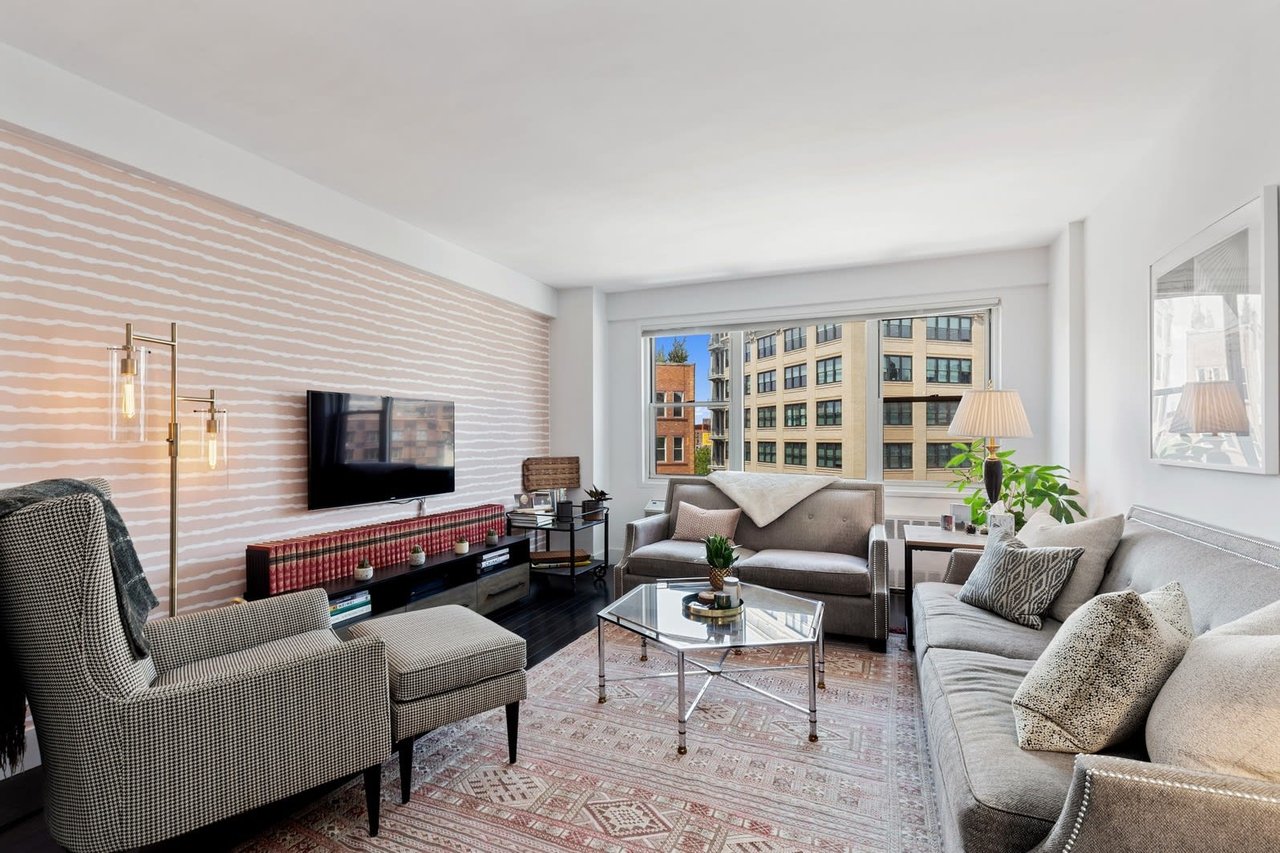 14 Horatio Street Unit 7C