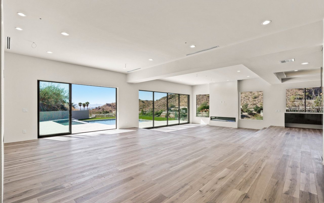 7043 N Longlook Road, Paradise Valley, AZ