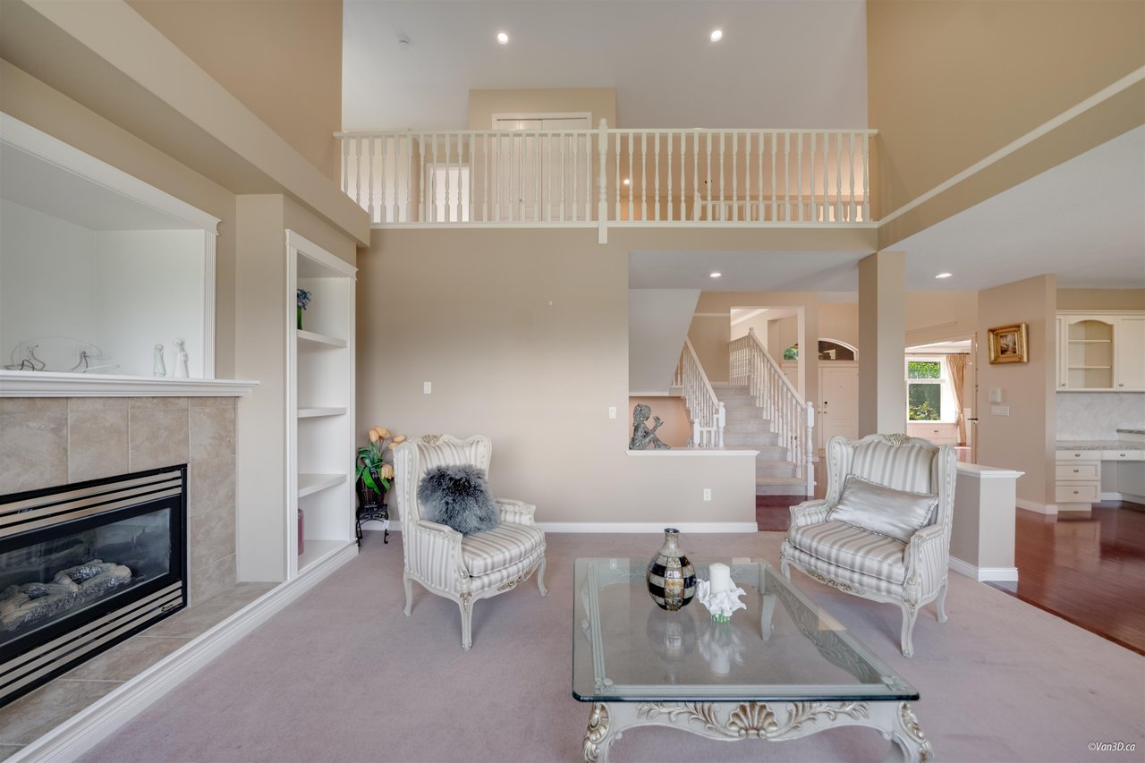 16495 111 Ave