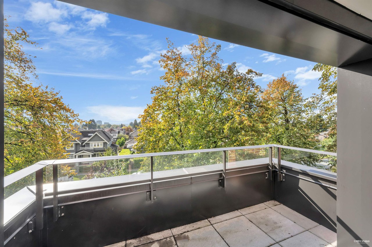 512-1571 W 57th Ave