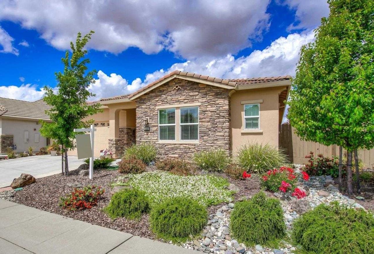 2232 Gemstone Lane