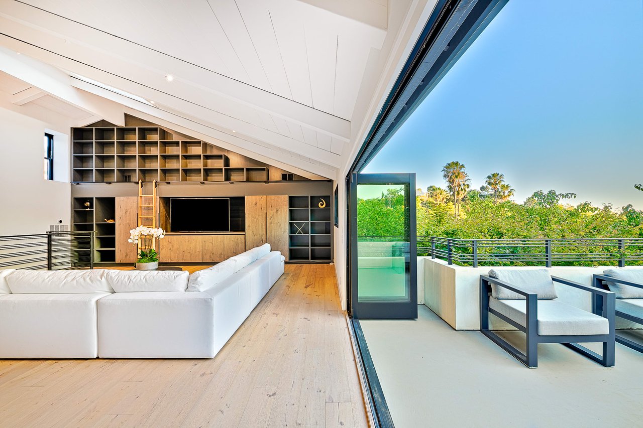 The Beverly Hills Modern Mid-Century Villa