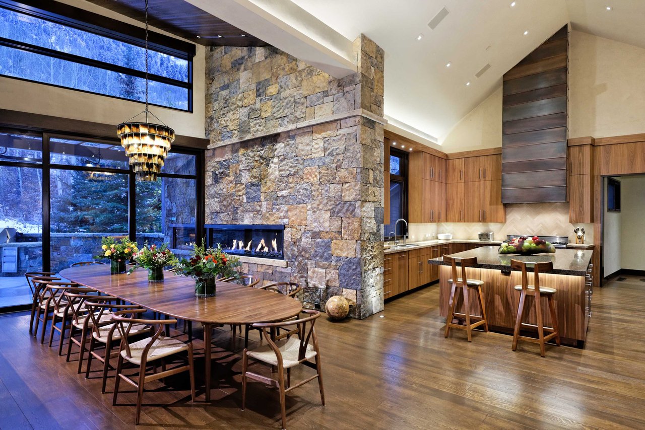  Luxury Top Of Mill Home in Aspen 