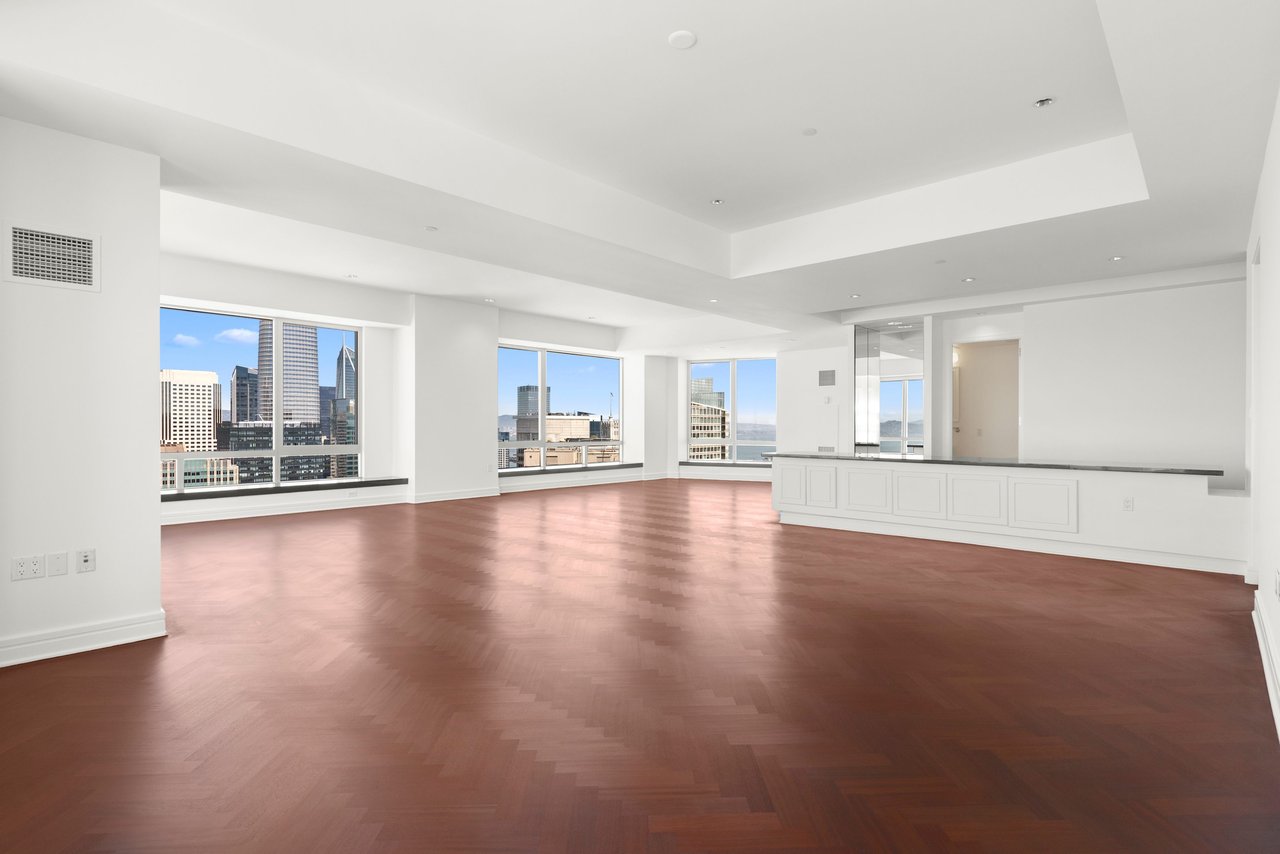 3,905 SqFt Four Seasons Grand Penthouse