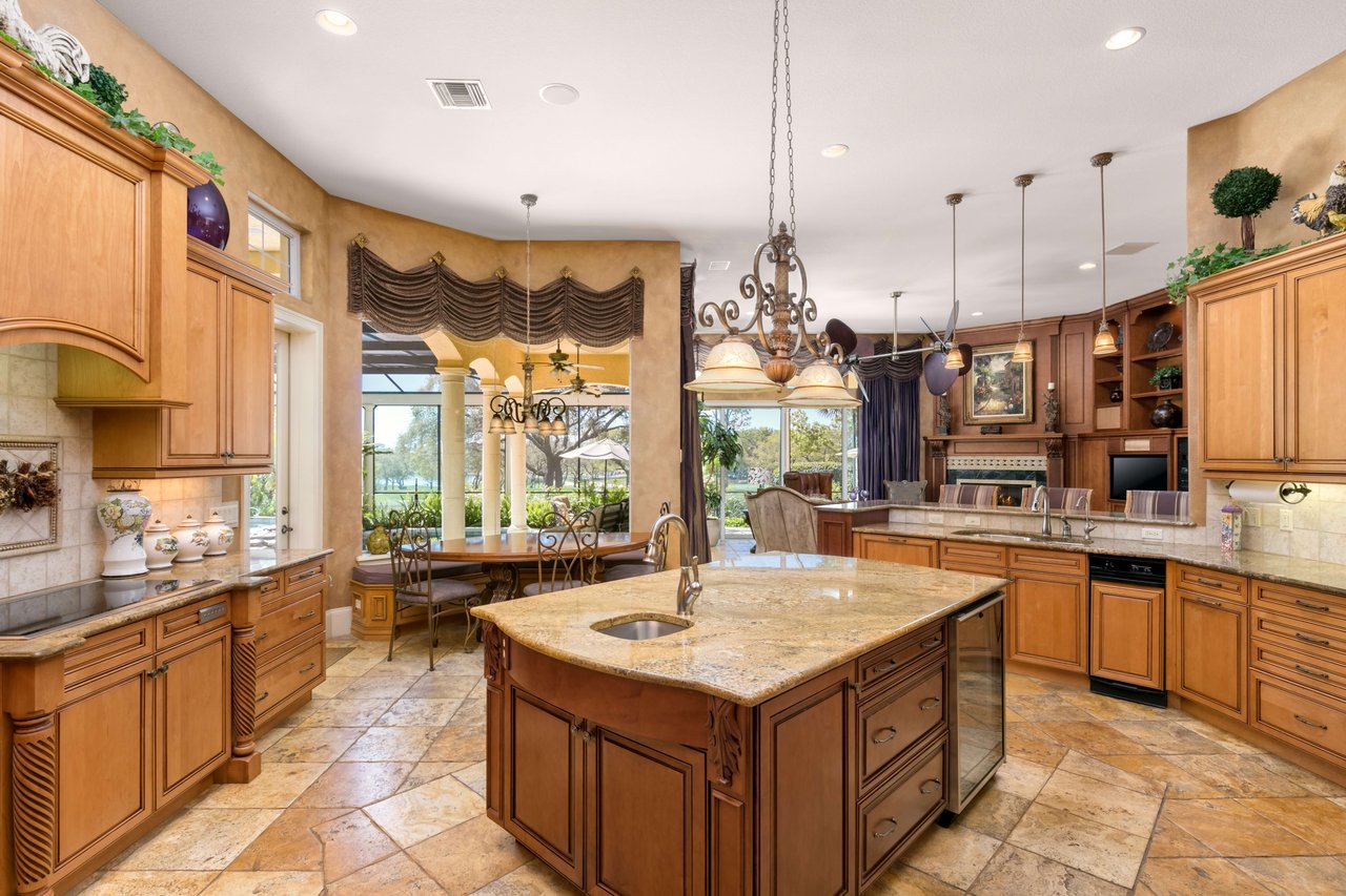 5504 Brookline Drive