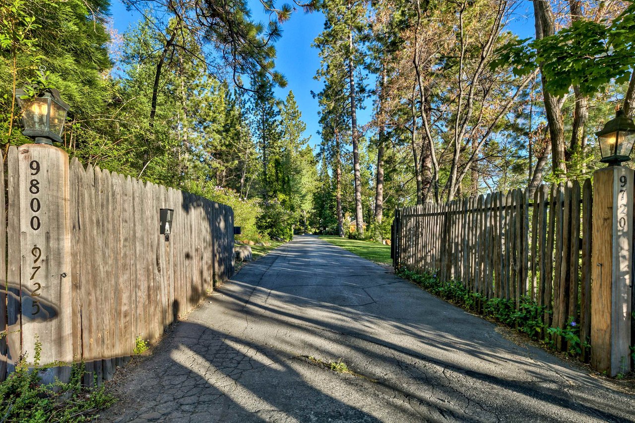 Porcupine Point Estate 