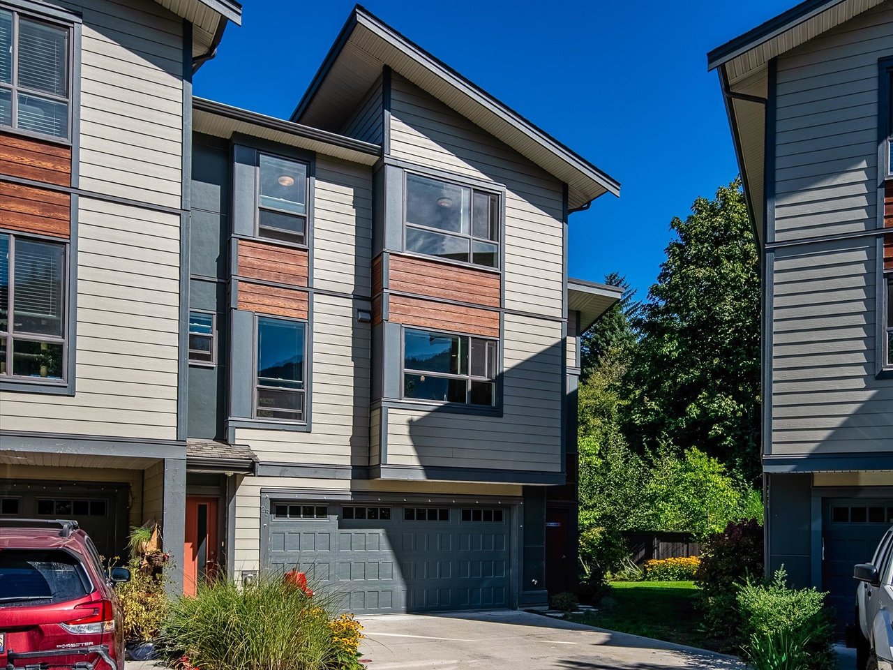 25-38684 Buckley Ave