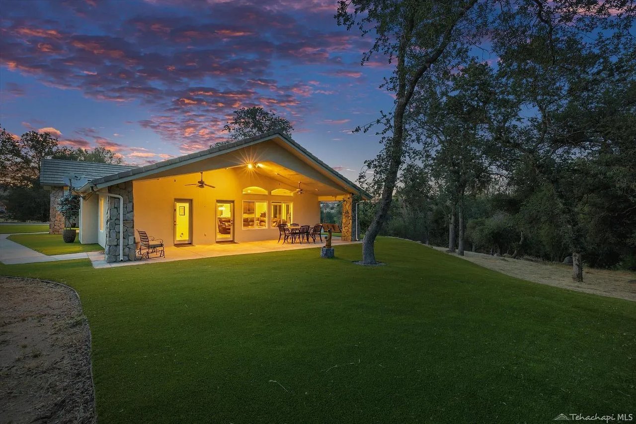 20301 Hart Creek Dr
