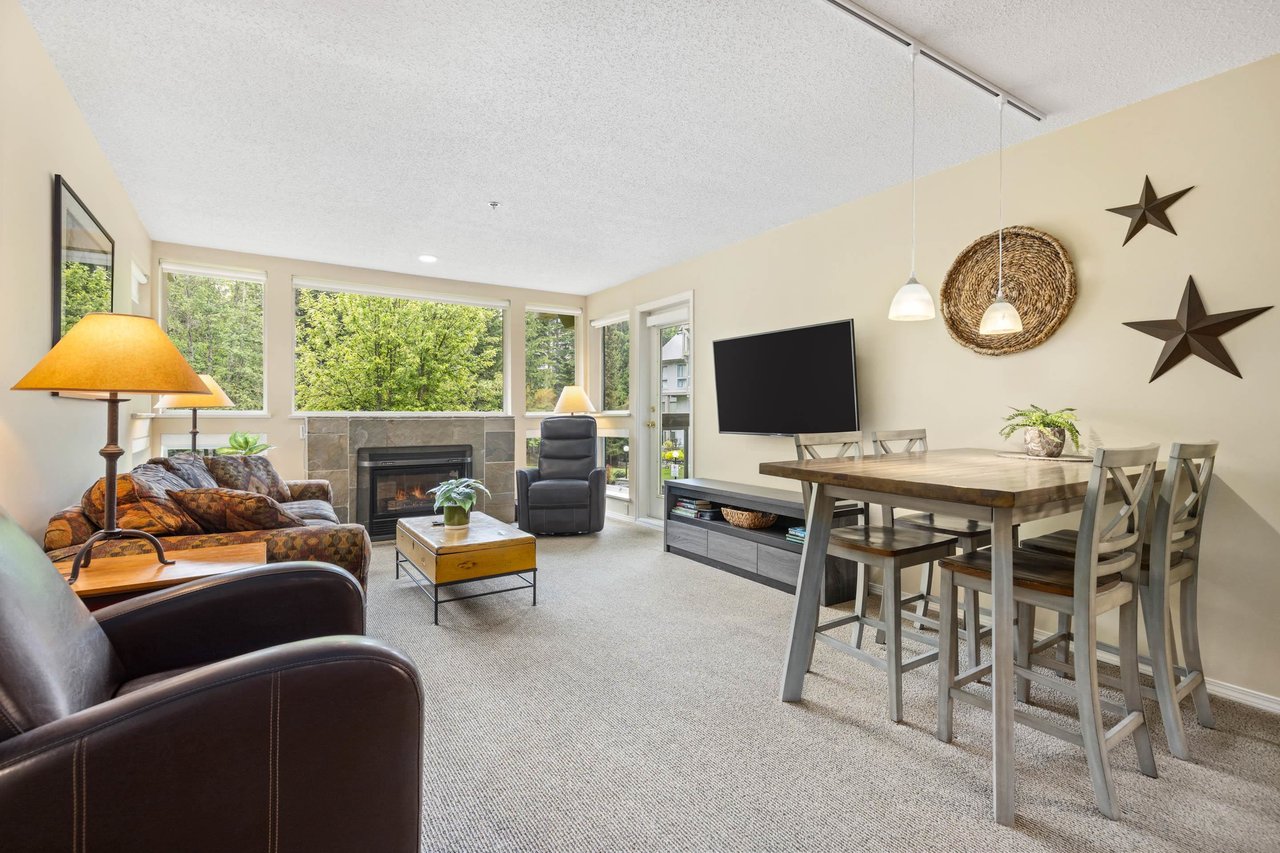 303/304-4905 Spearhead Pl