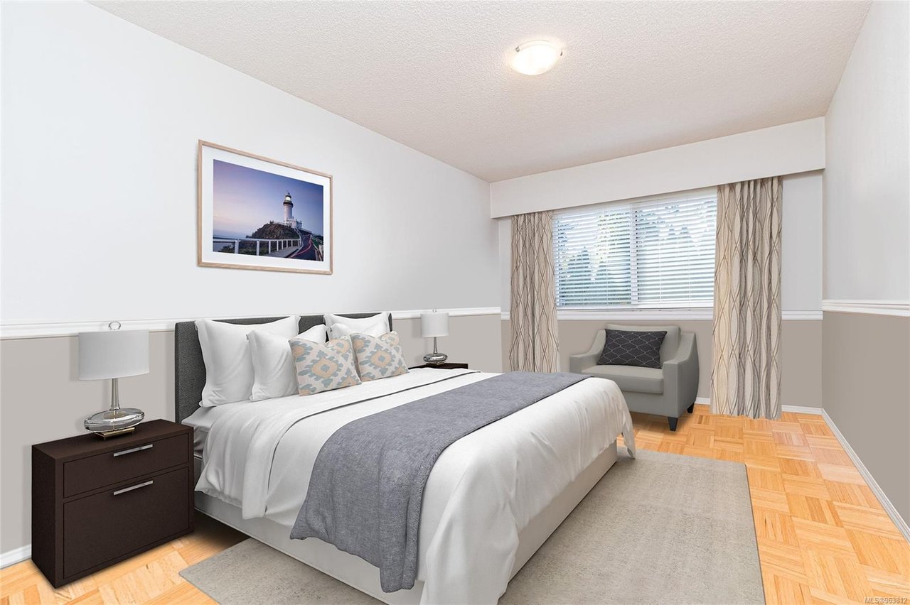 304-1665 Oak Bay Ave
