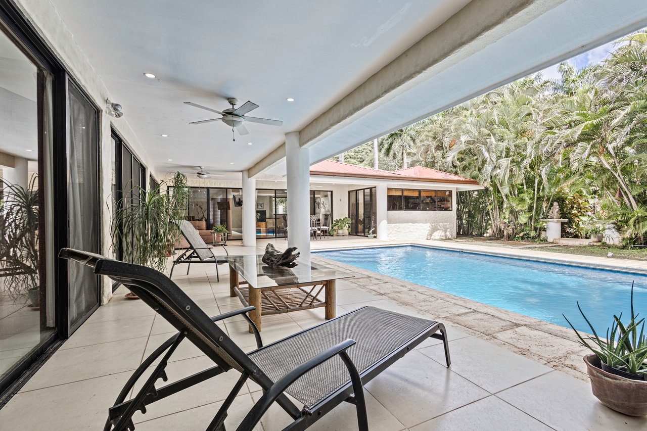 Single Story Family Home, Papagayo, Guanacaste